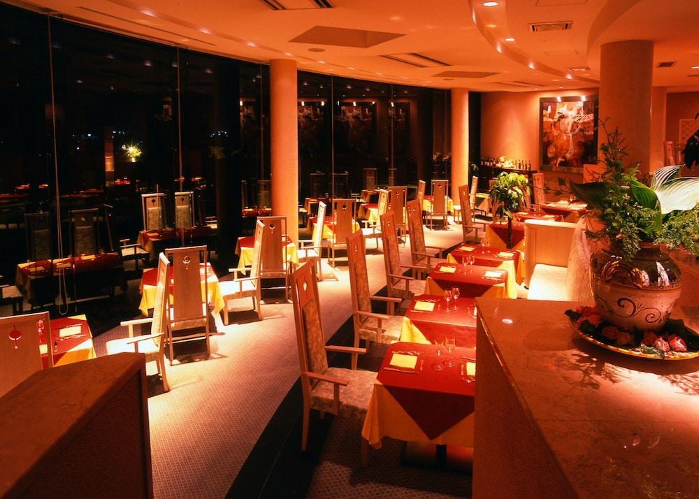 Kanazawa Kokusai Hotel Exterior photo