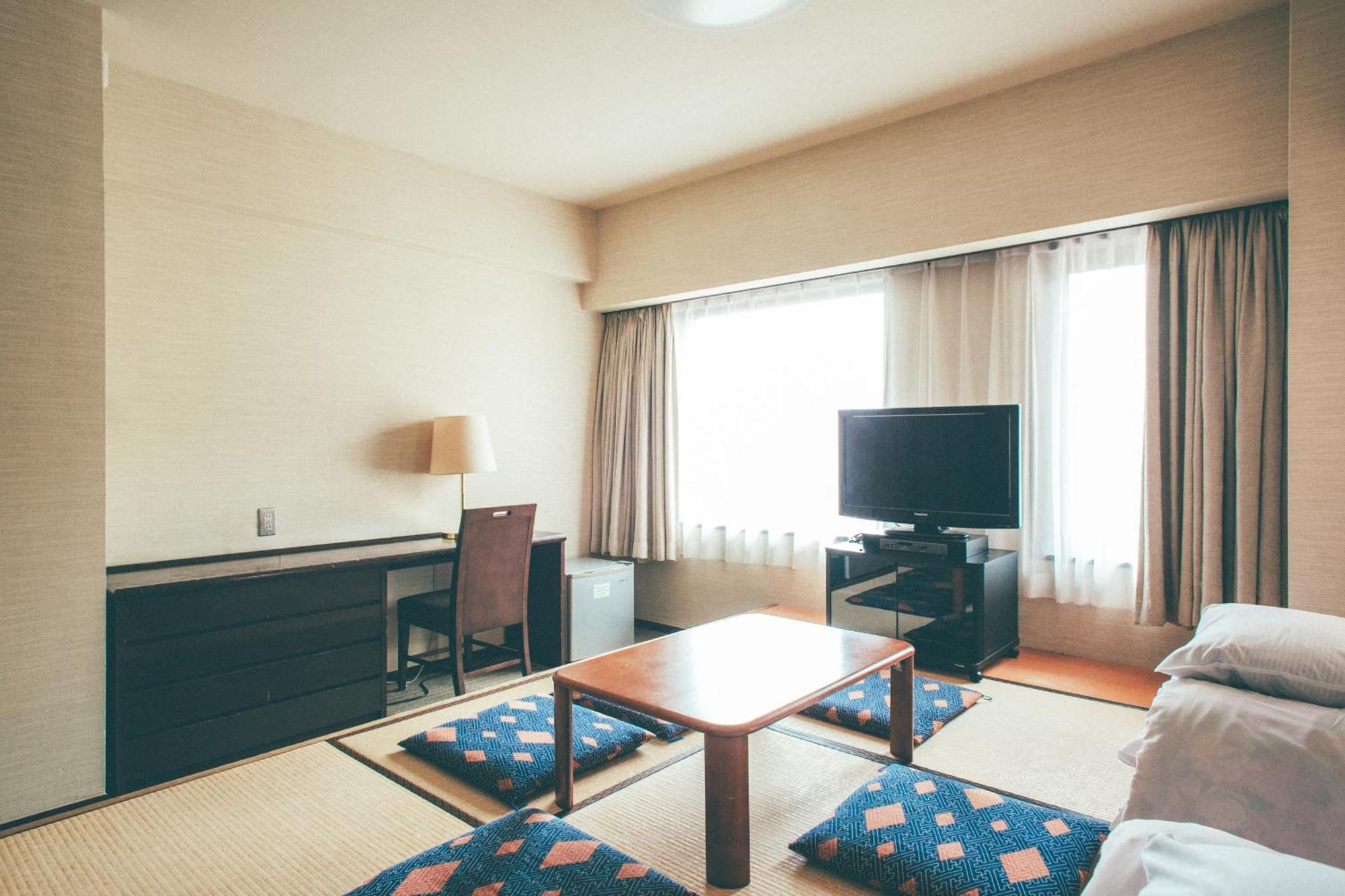 Kanazawa Kokusai Hotel Exterior photo