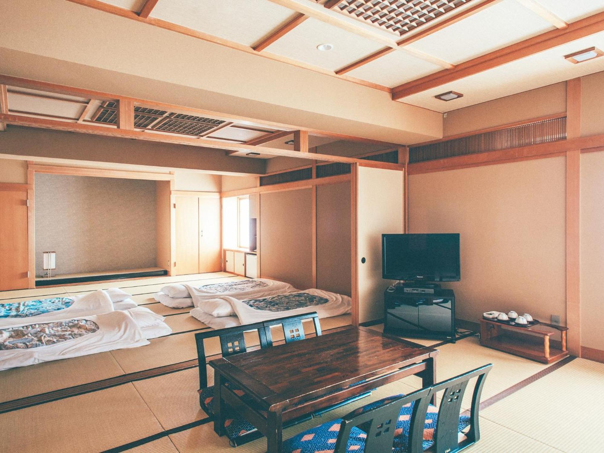 Kanazawa Kokusai Hotel Exterior photo